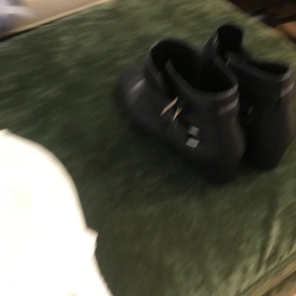 Black 8 Boots - Picture 2 of 2